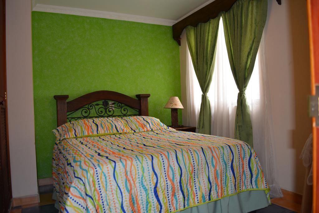 Hotel Casa Colonial Santa Rosa De Cabal Szoba fotó